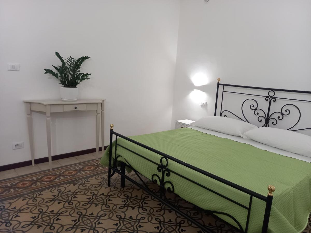 Liberty Apartment Galatone Esterno foto